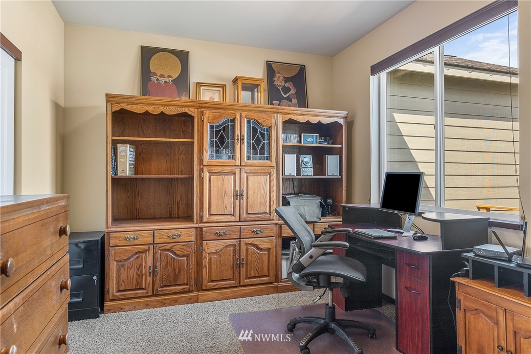 Hobert Ave, Ellensburg, WA 98926