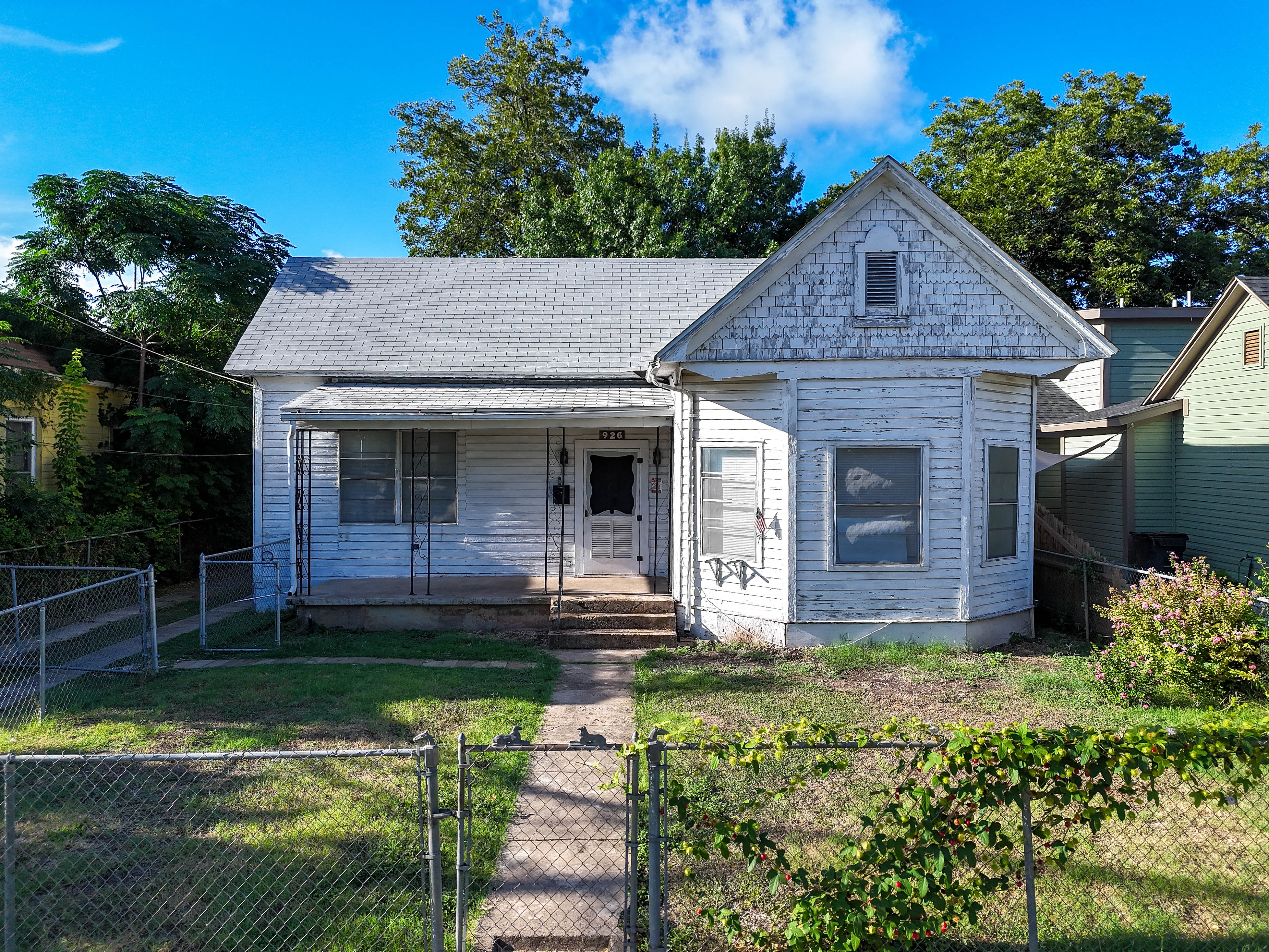 926 Nolan Street, San Antonio, TX 78202