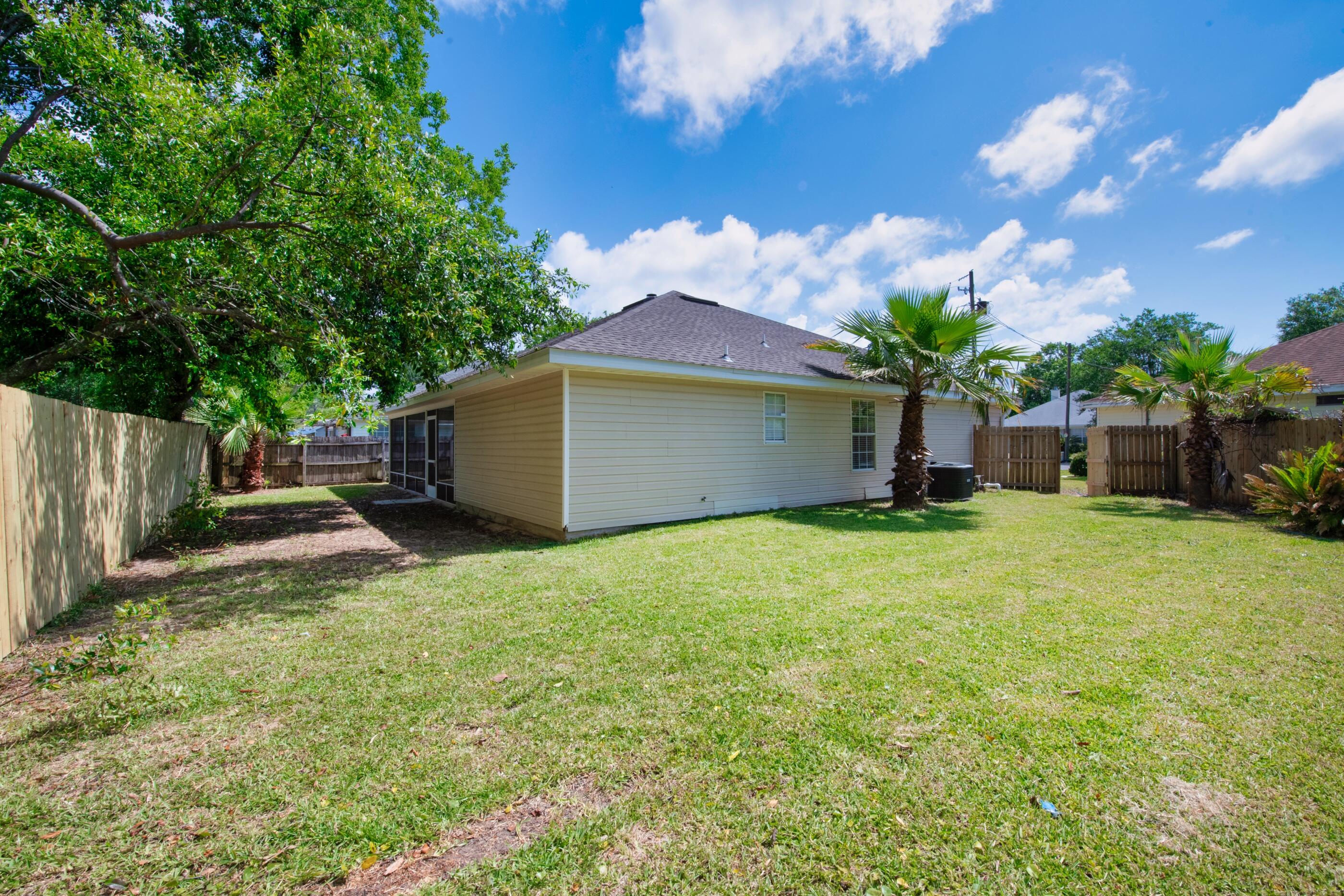 Emily Cir, Fort Walton Beach, FL 32547 #1