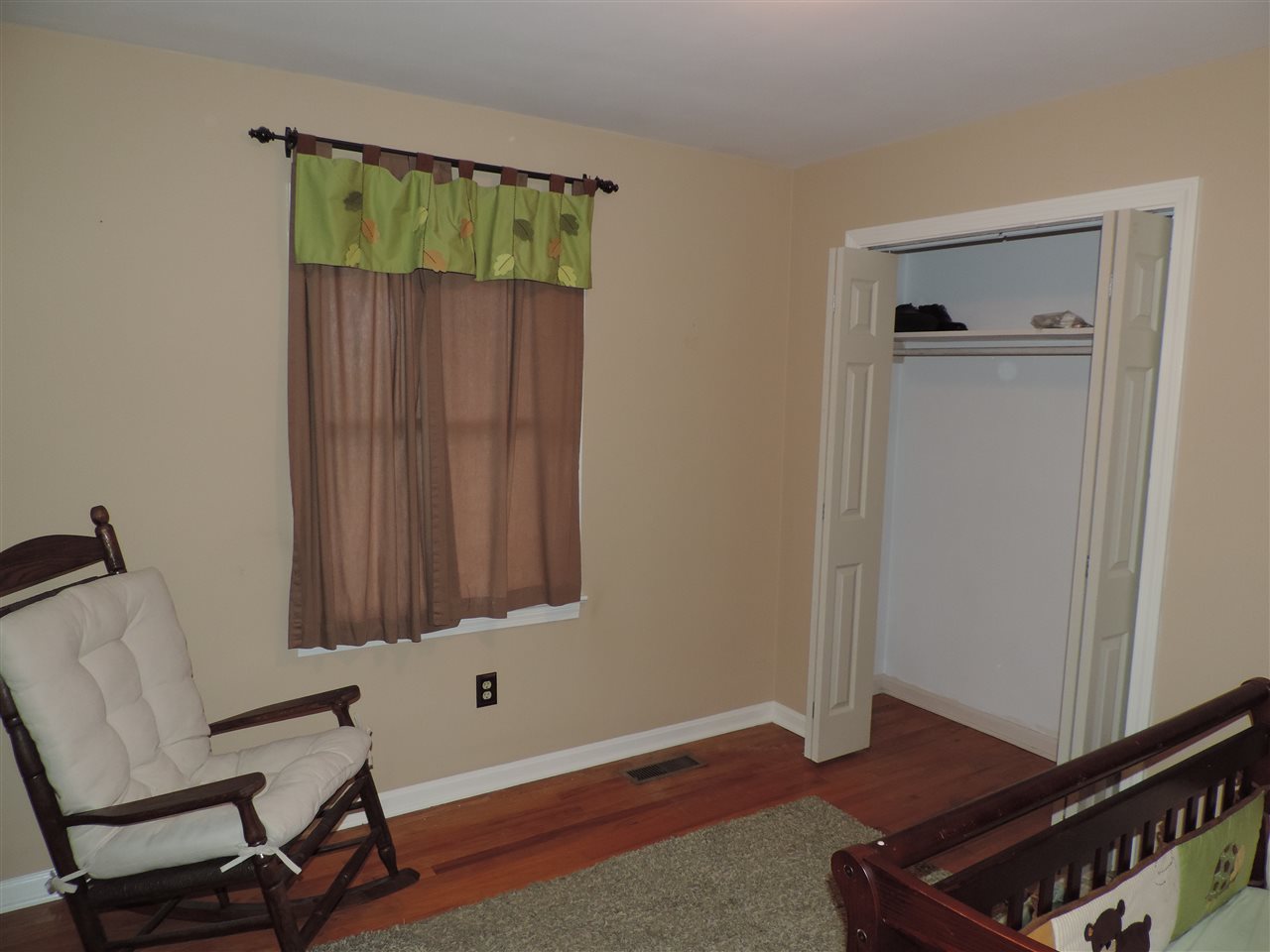 Three Springs Rd, Bowling Green, KY 42104