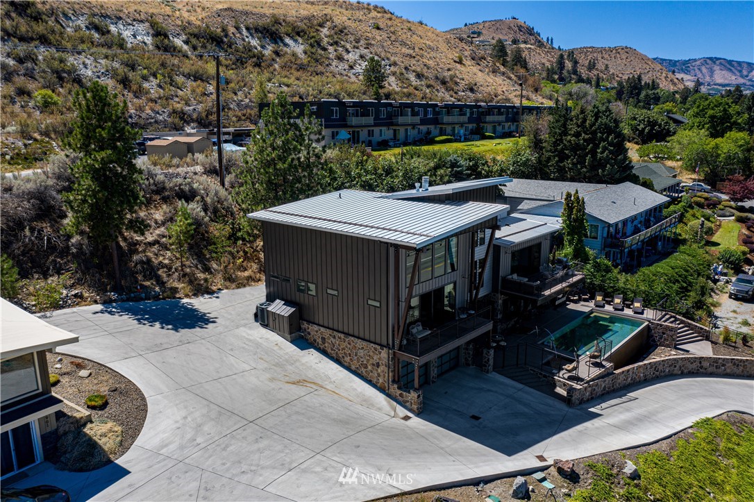 Woodin Ave, Chelan, WA 98816 #1