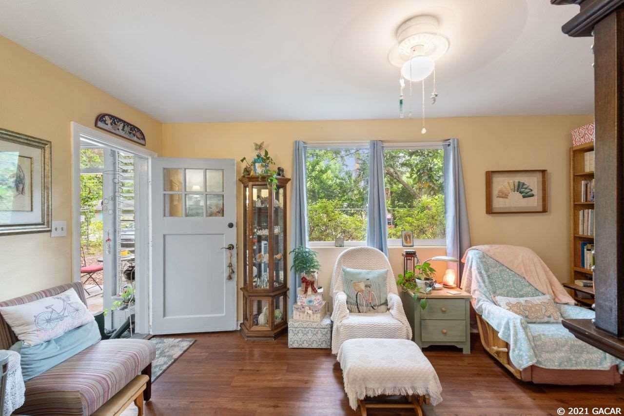 9th Ave, Gainesville, FL 32601