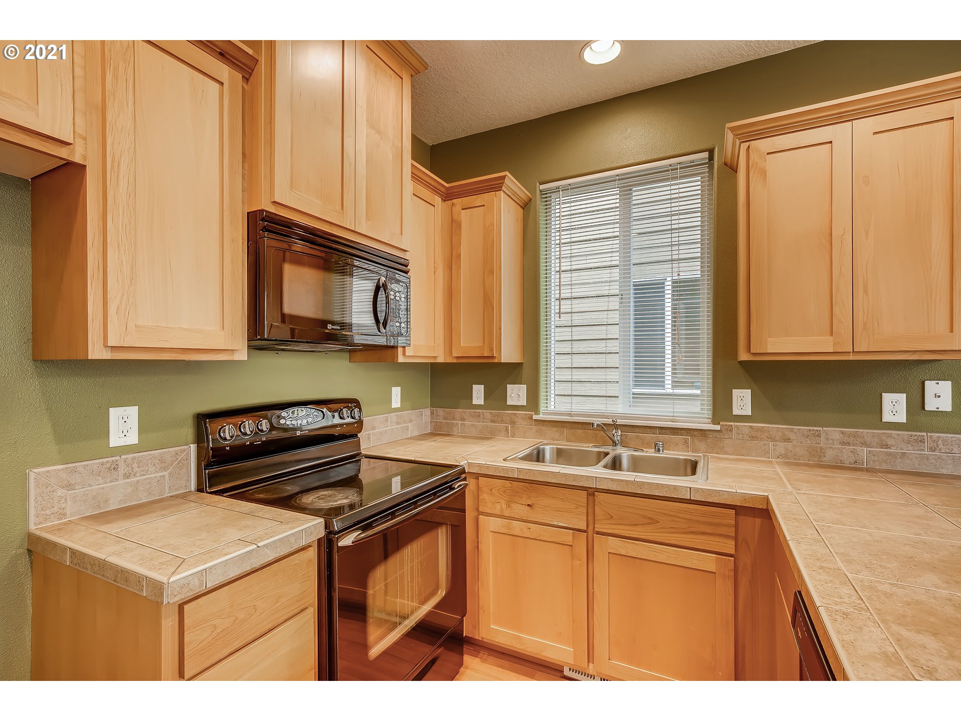 114th Ct, Vancouver, WA 98684