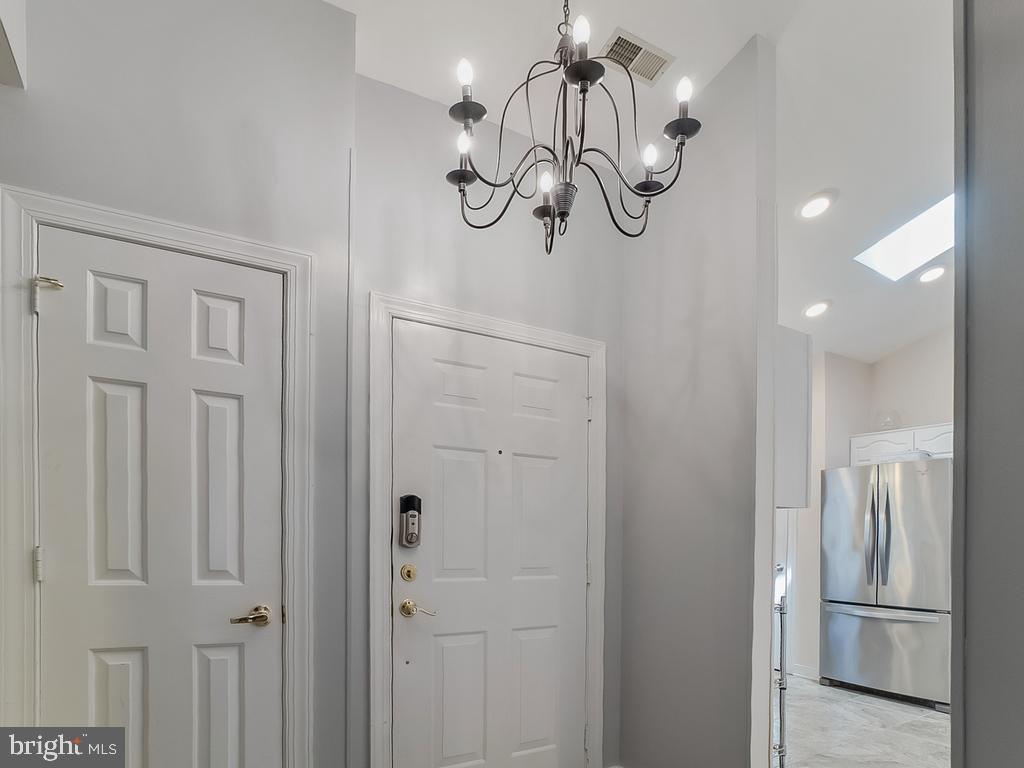 Sarasota Ct, Fredericksburg, VA 22407