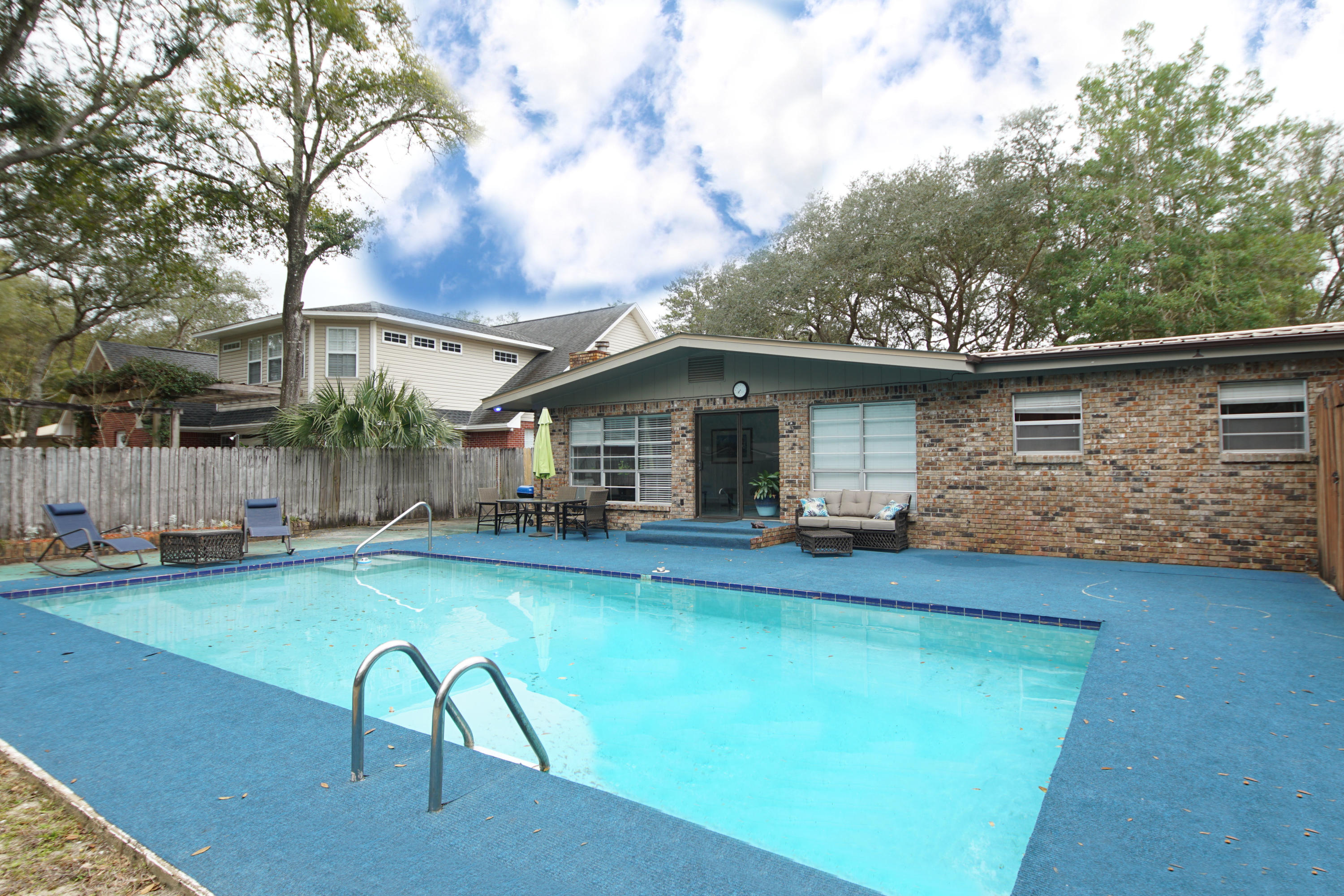 Jasmine Ave, Valparaiso, FL 32580 #1