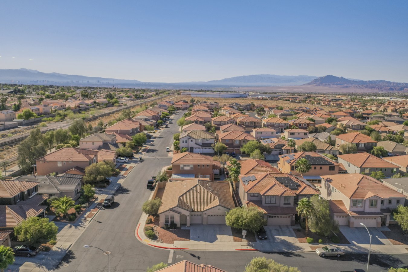 Mackenzie Creek Ave, Henderson, NV 89002