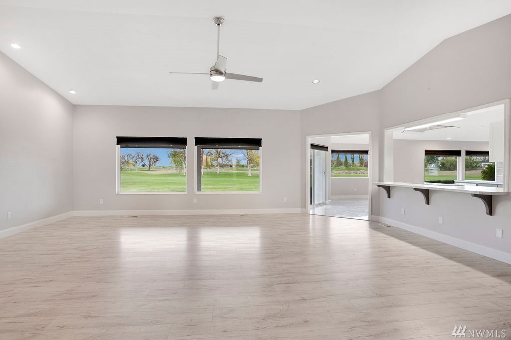 Fairway Dr, Moses Lake, WA 98837