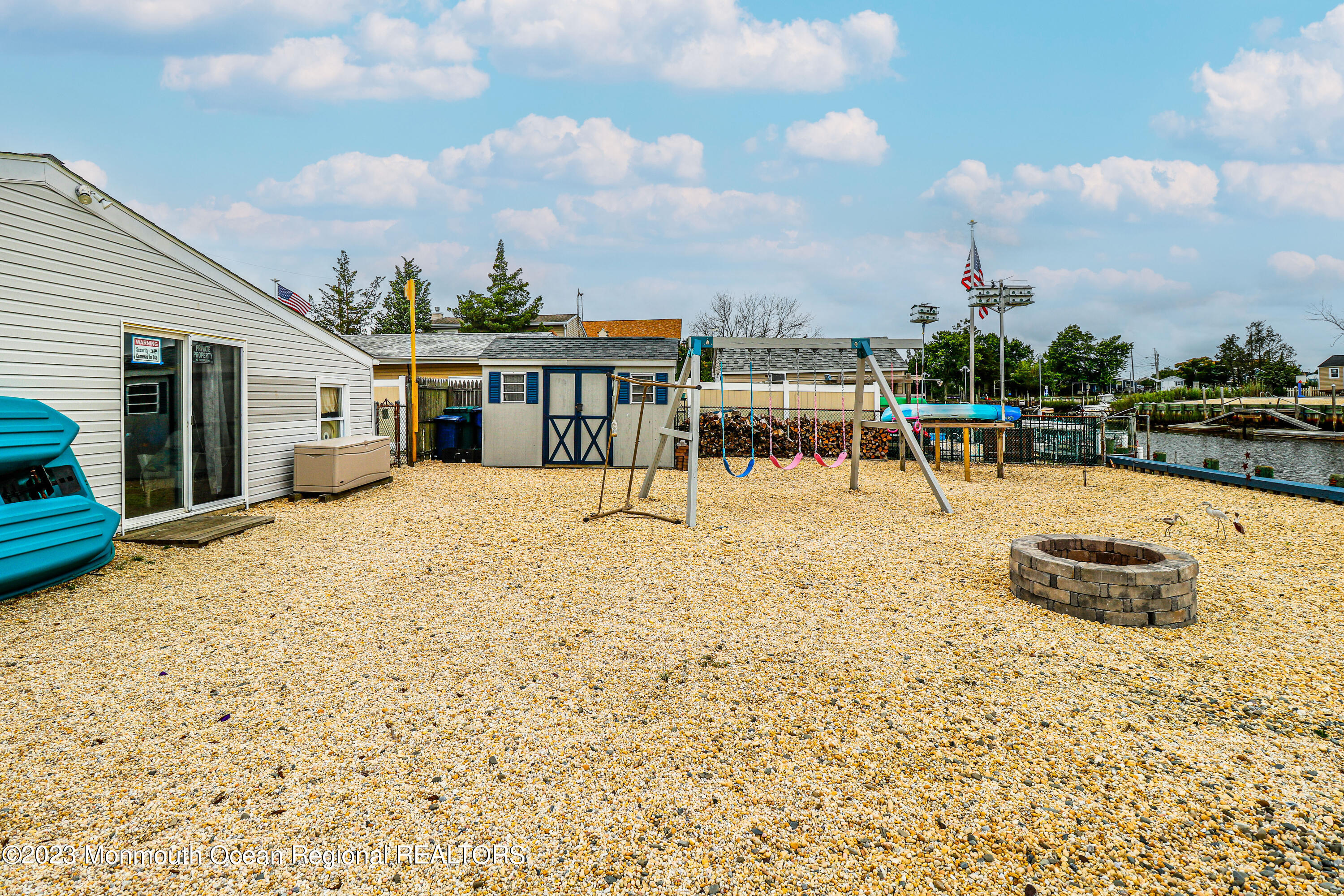 Mohawk Dr, Little Egg Harbor Twp, NJ 08087