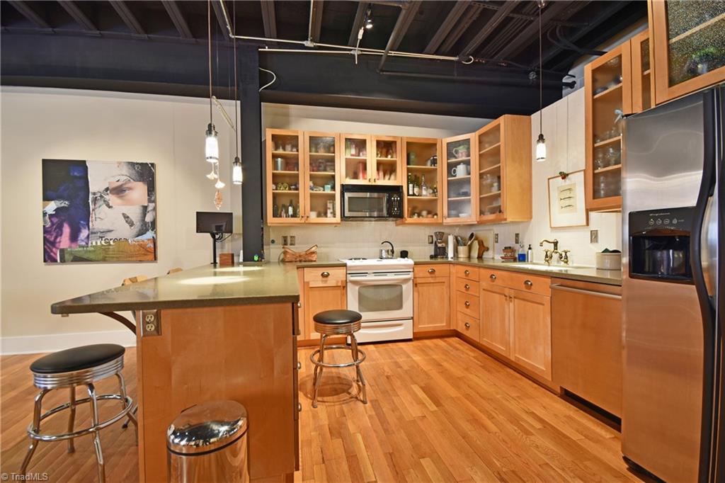 5th St, Winston Salem, NC 27101