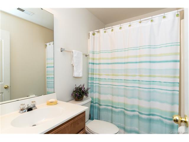 Graywell Ln, Charlotte, NC 28277
