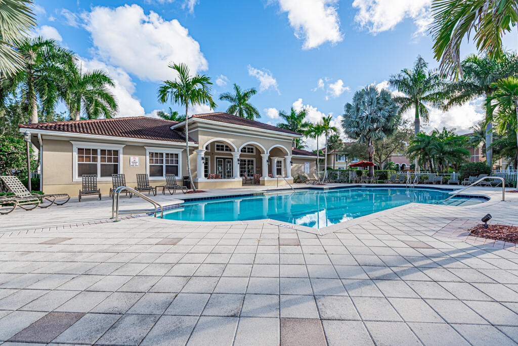 Emerald Dunes Dr, West Palm Beach, FL 33411 #1