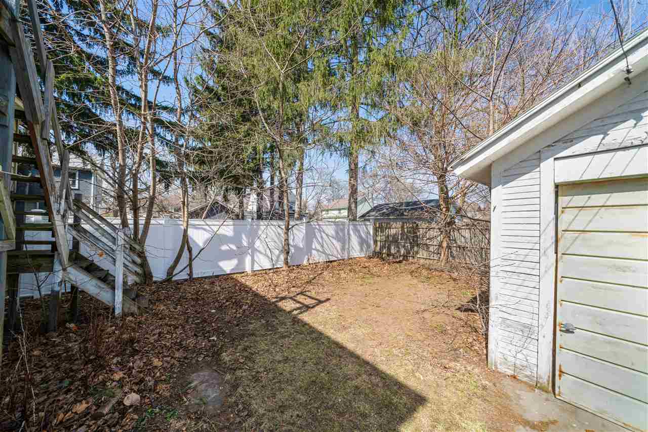 Washington Ave, Jackson, MI 49203
