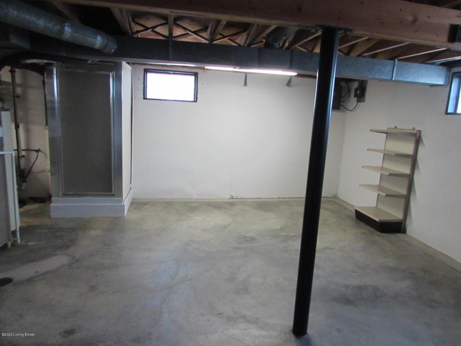 Mid Dale Ln, Louisville, KY 40220 #1