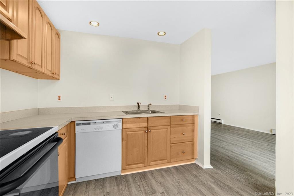 Heather Rdg, Shelton, CT 06484 #1