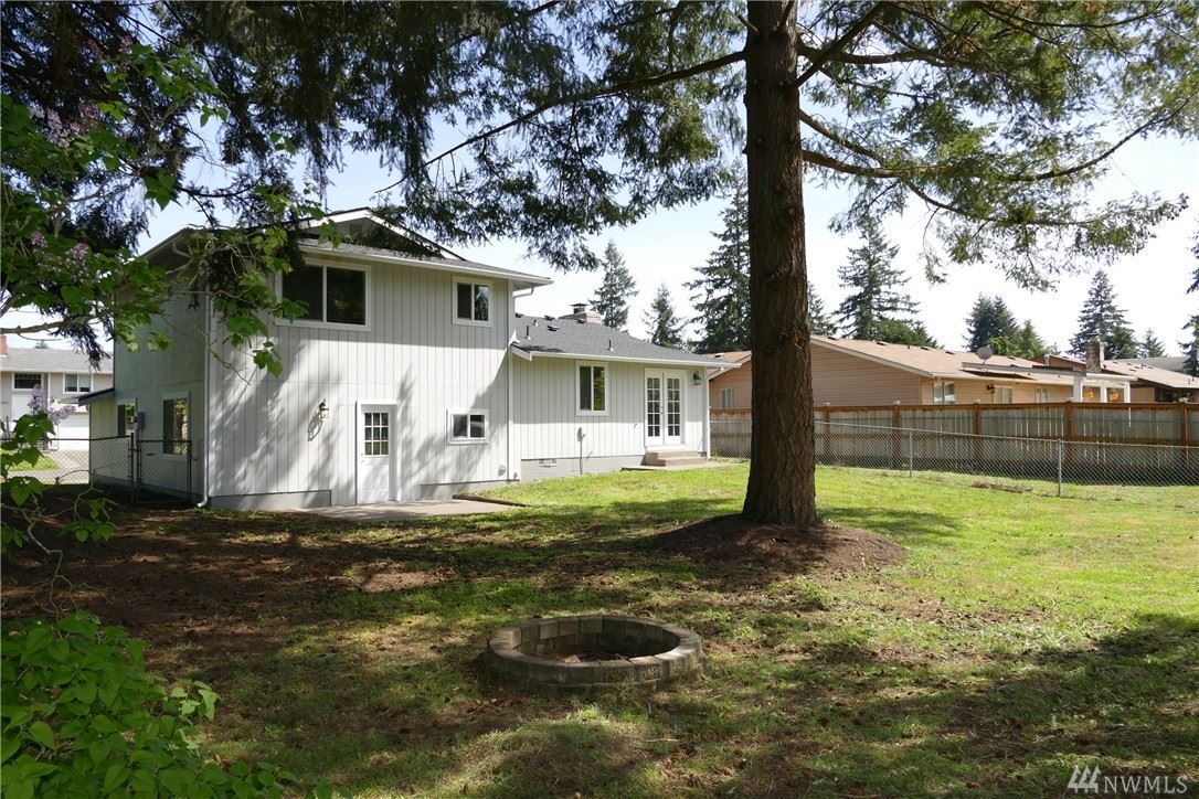 Woodglen St, Olympia, WA 98516