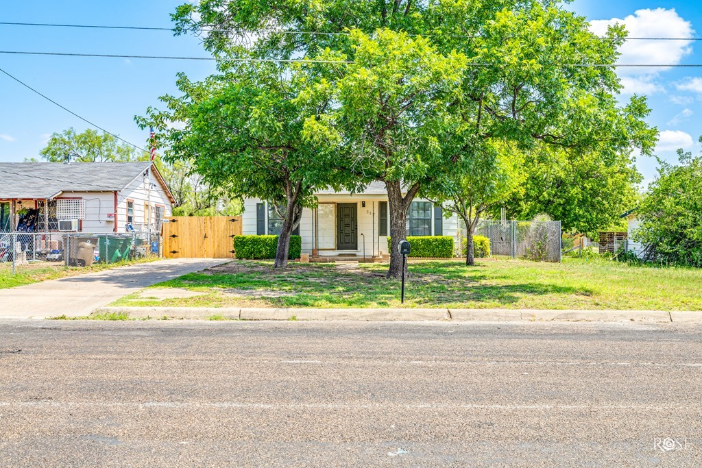 22nd St, San Angelo, TX 76903 #1