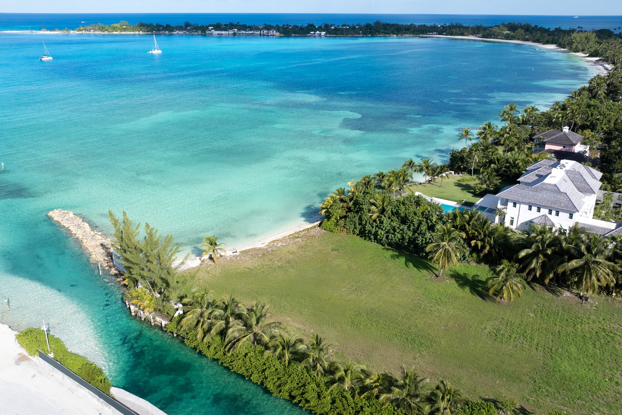 Chance's Point, Lyford Cay
