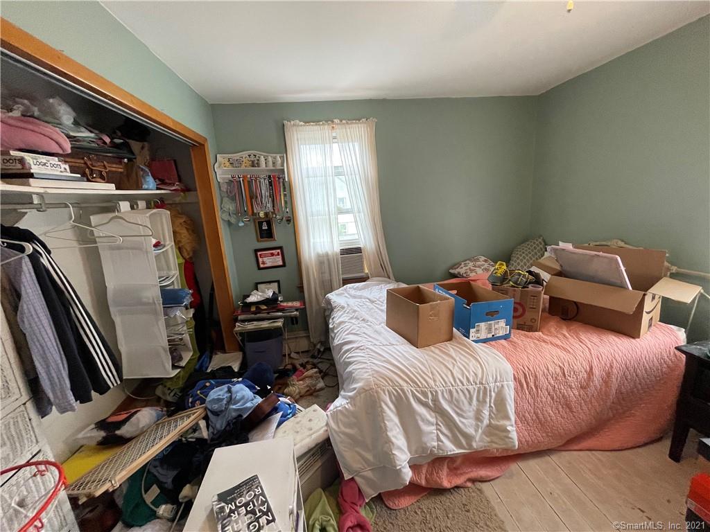 Johnson Ave, Stratford, CT 06614