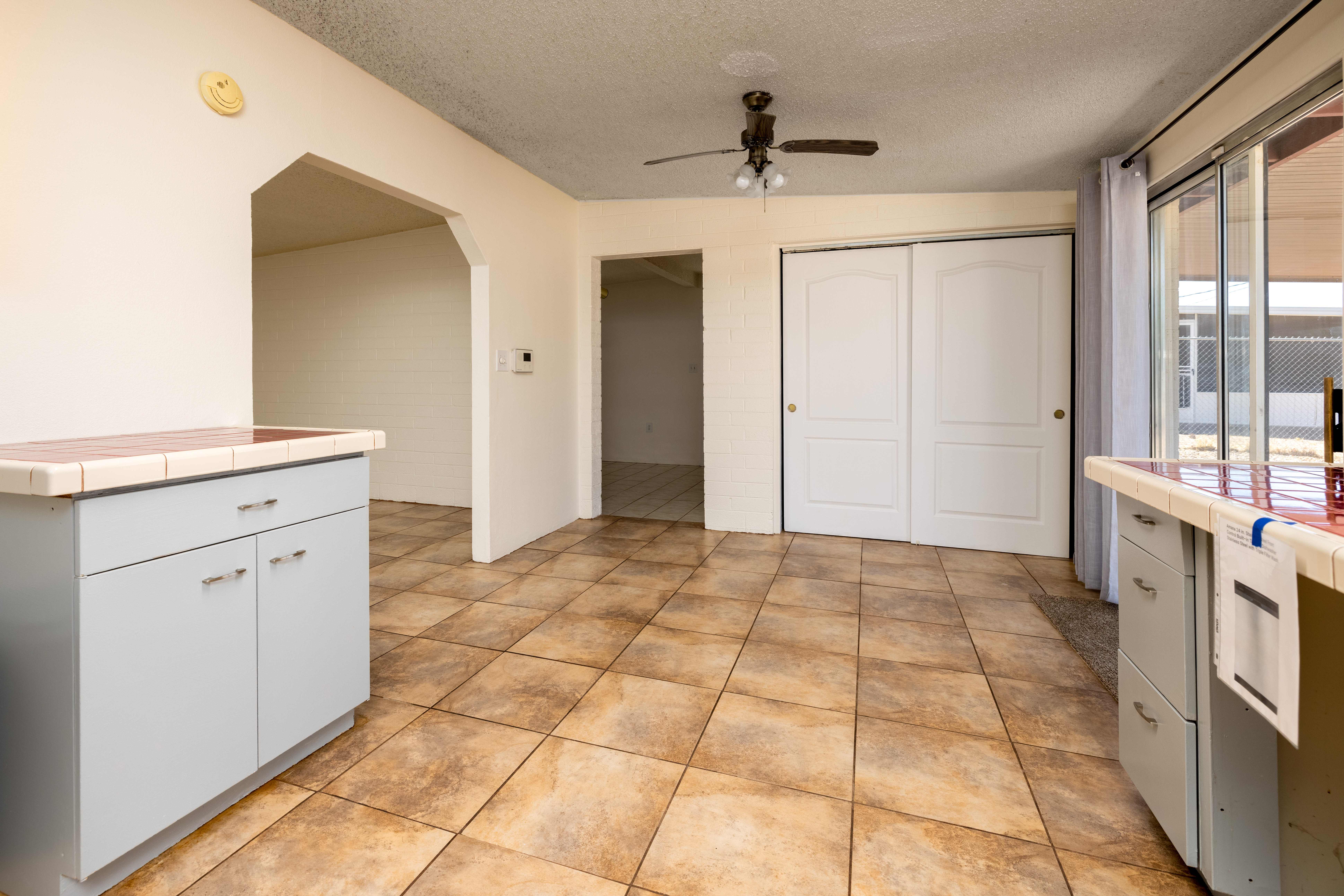 Grant St, Huachuca City, AZ 85616