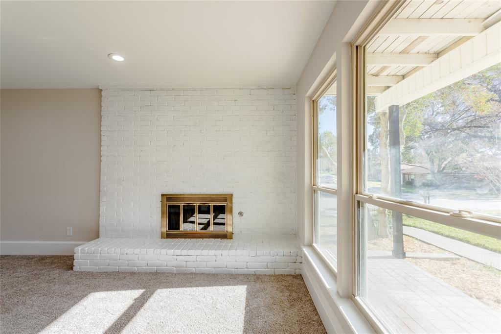 Middle Glen Dr, Garland, TX 75043 #1