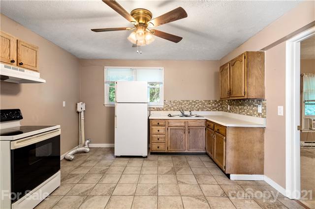 Carolina Blvd, Clyde, NC 28721 #1