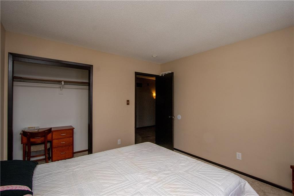 74th St, Urbandale, IA 50322