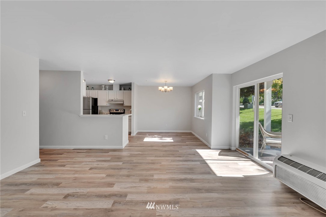 4th St, East Wenatchee, WA 98802