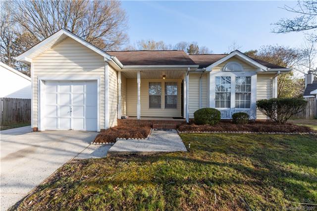 Idlewild Brook Ln, Charlotte, NC 28212