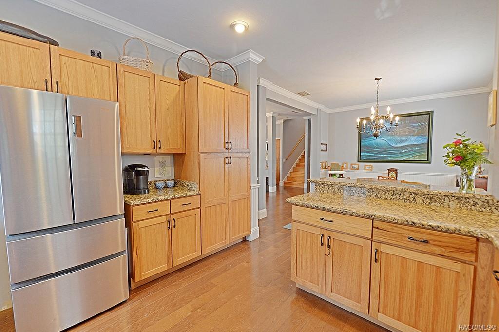 Maple Ave, Crystal River, FL 34428