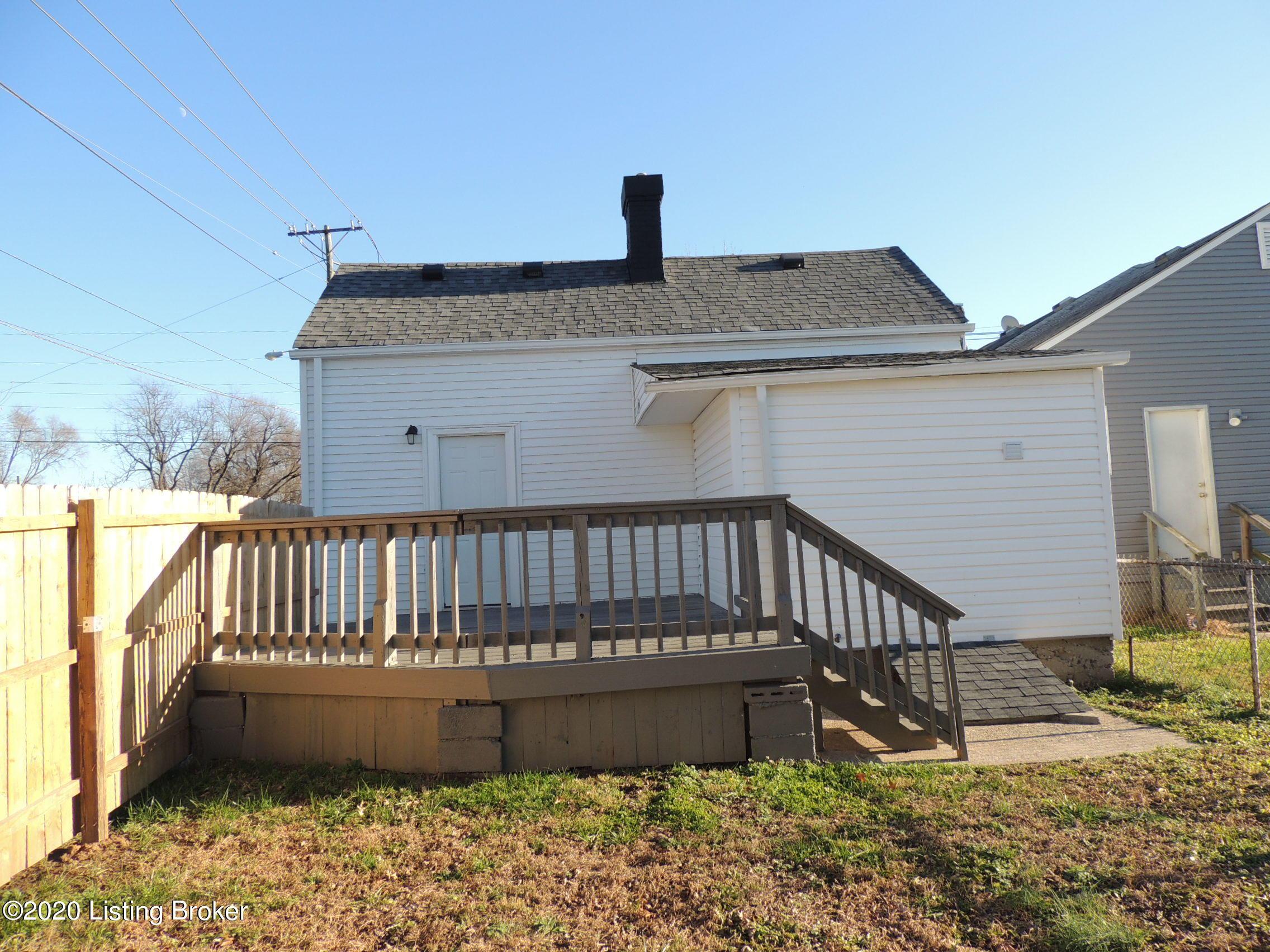 Montana Ave, Louisville, KY 40208