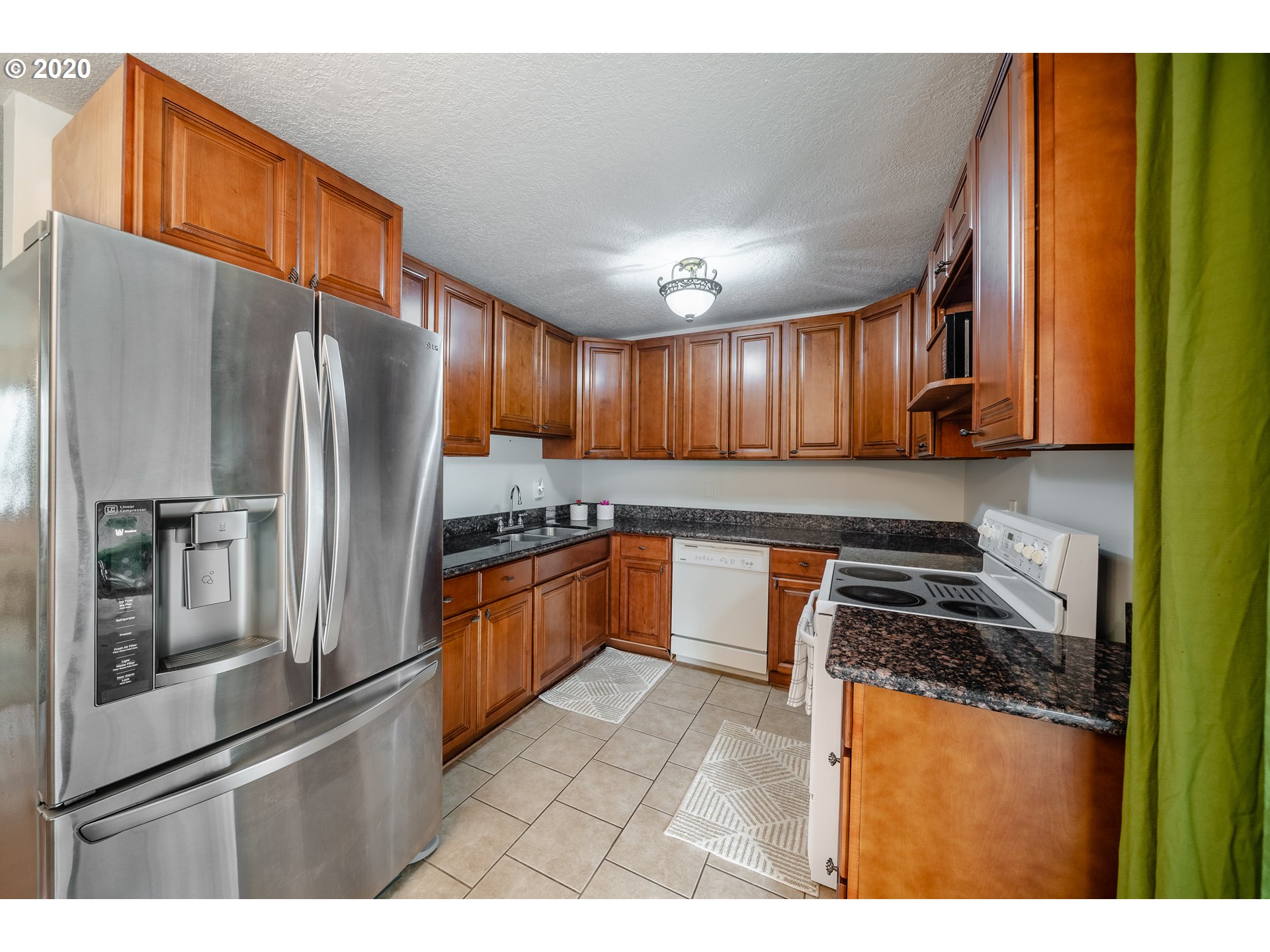 Haig Dr, Portland, OR 97236 #1