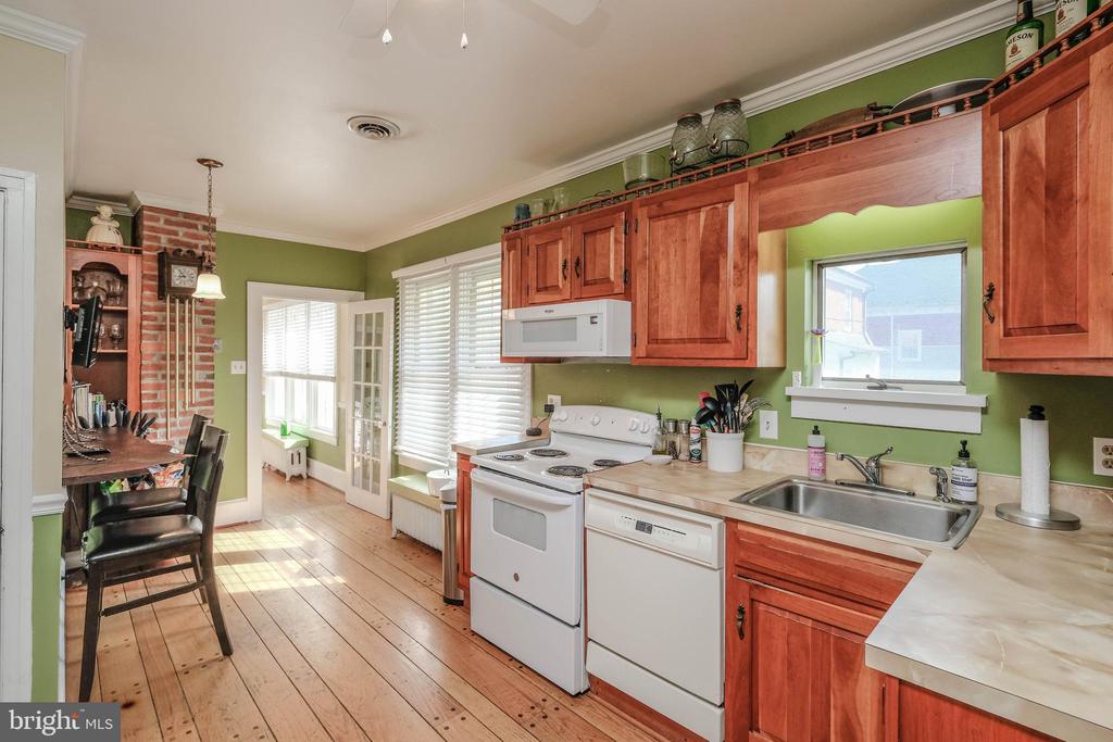 King St, Martinsburg, WV 25401 #1