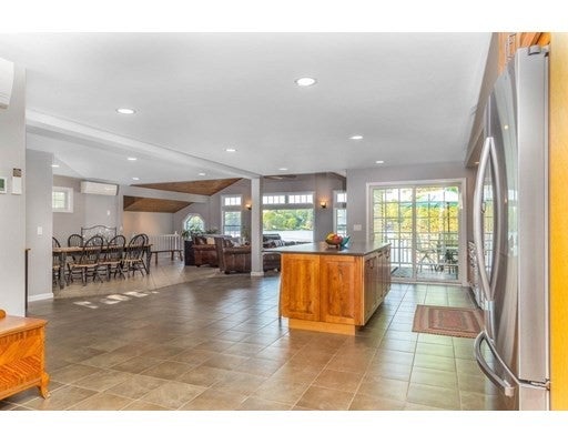 Oakland Dr, Spencer, MA 01562