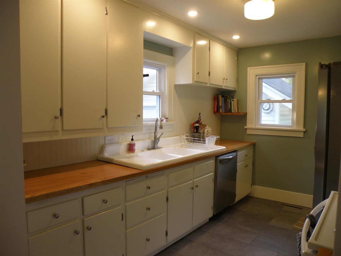 Waverly Ave, Goshen, IN 46526