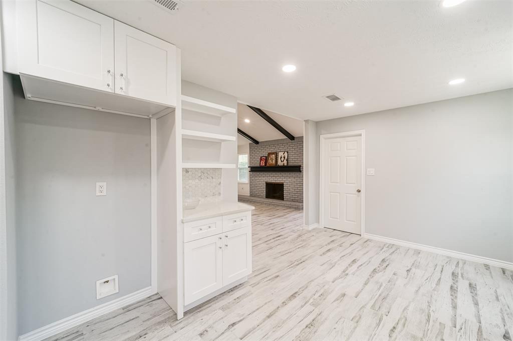 Burgoyne Rd, Houston, TX 77042 #1