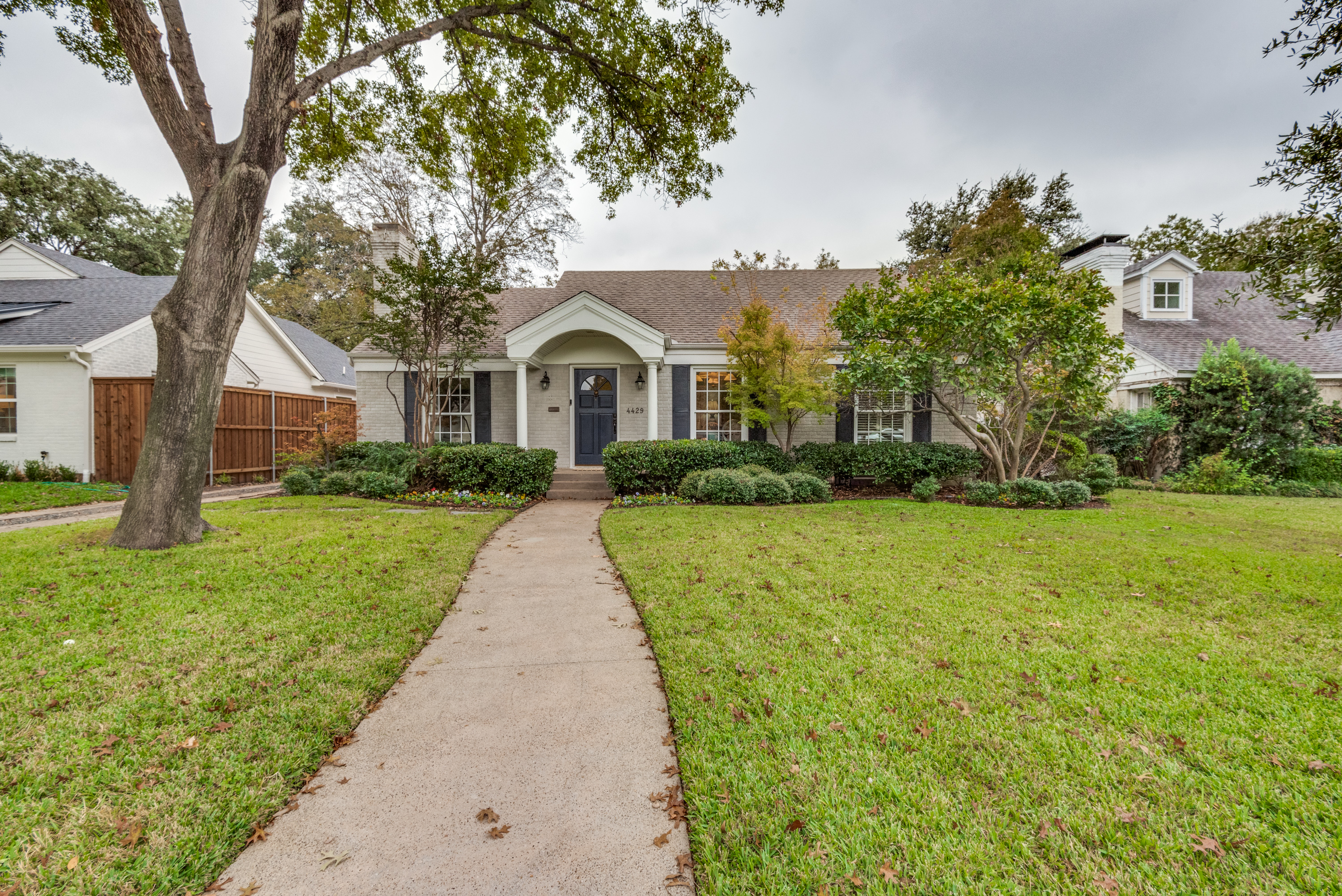 Light-Filled Cottage in Coveted Hyer Elementary