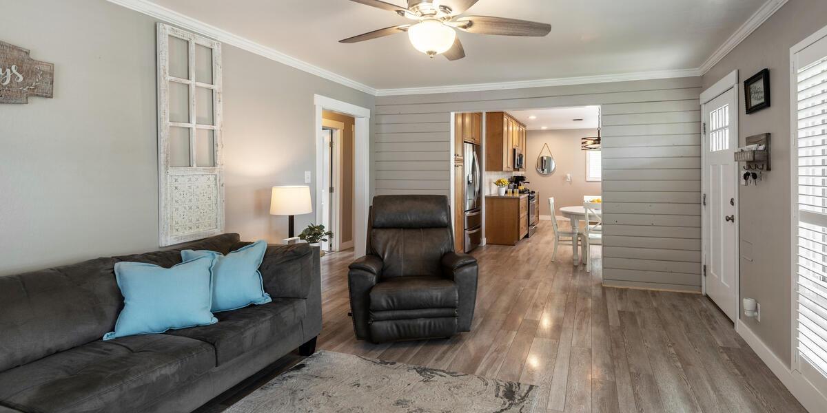 Coronado Ave, Roseville, CA 95678