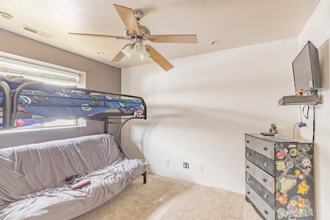 2885 , Syracuse, UT 84075