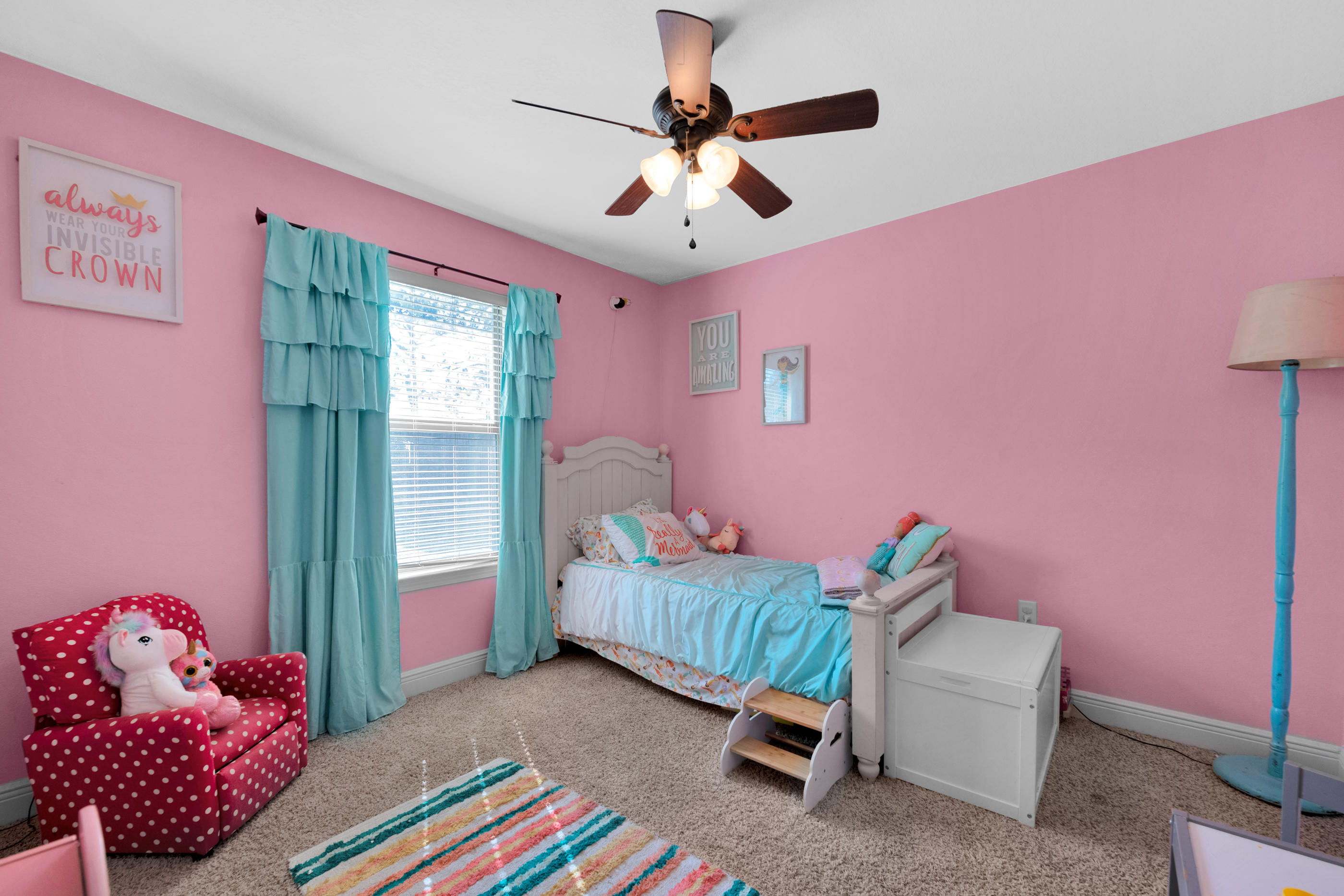 Miranda St, Navarre, FL 32566