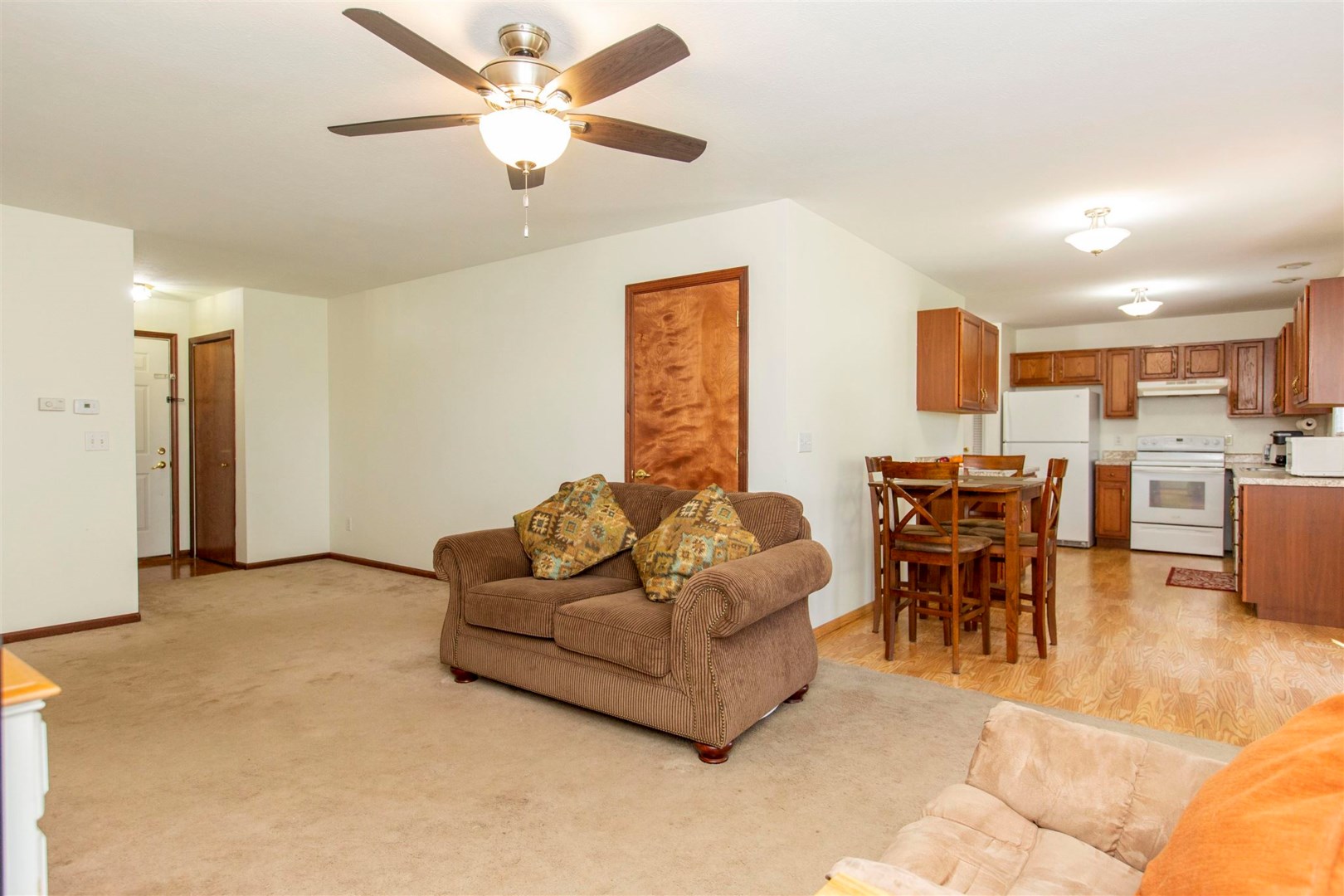 Jefferson Blvd, Mishawaka, IN 46545