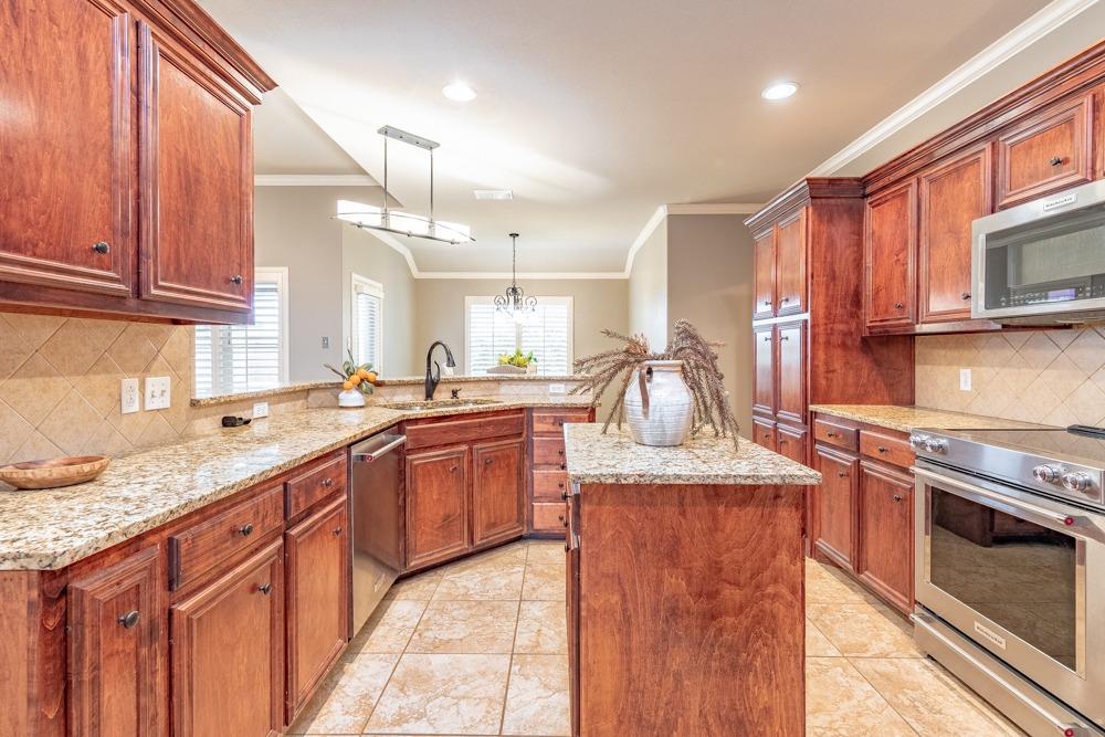 112th St, Lubbock, TX 79424