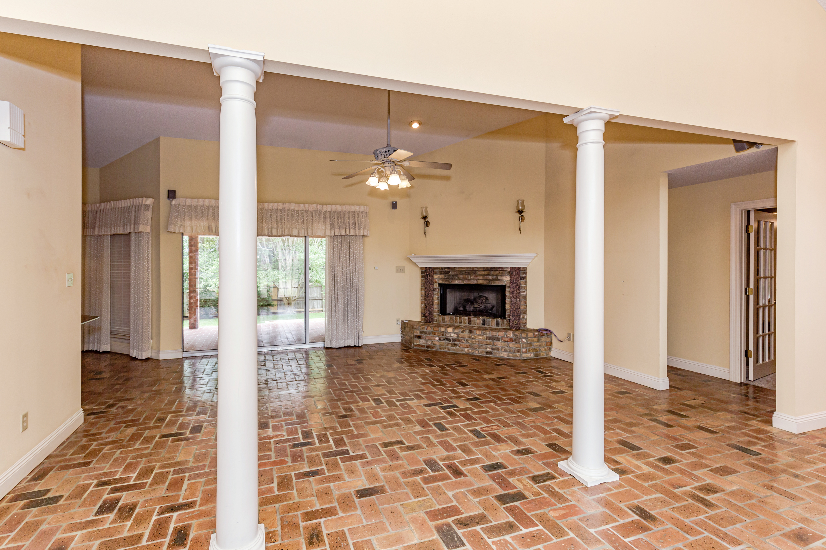 Bonne Terre Blvd, Biloxi, MS 39531
