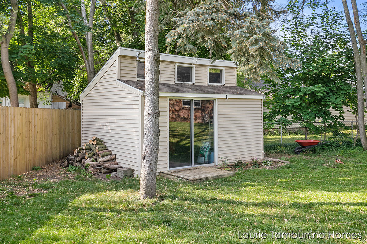 Wyoming Ave, Wyoming, MI 49519 #1