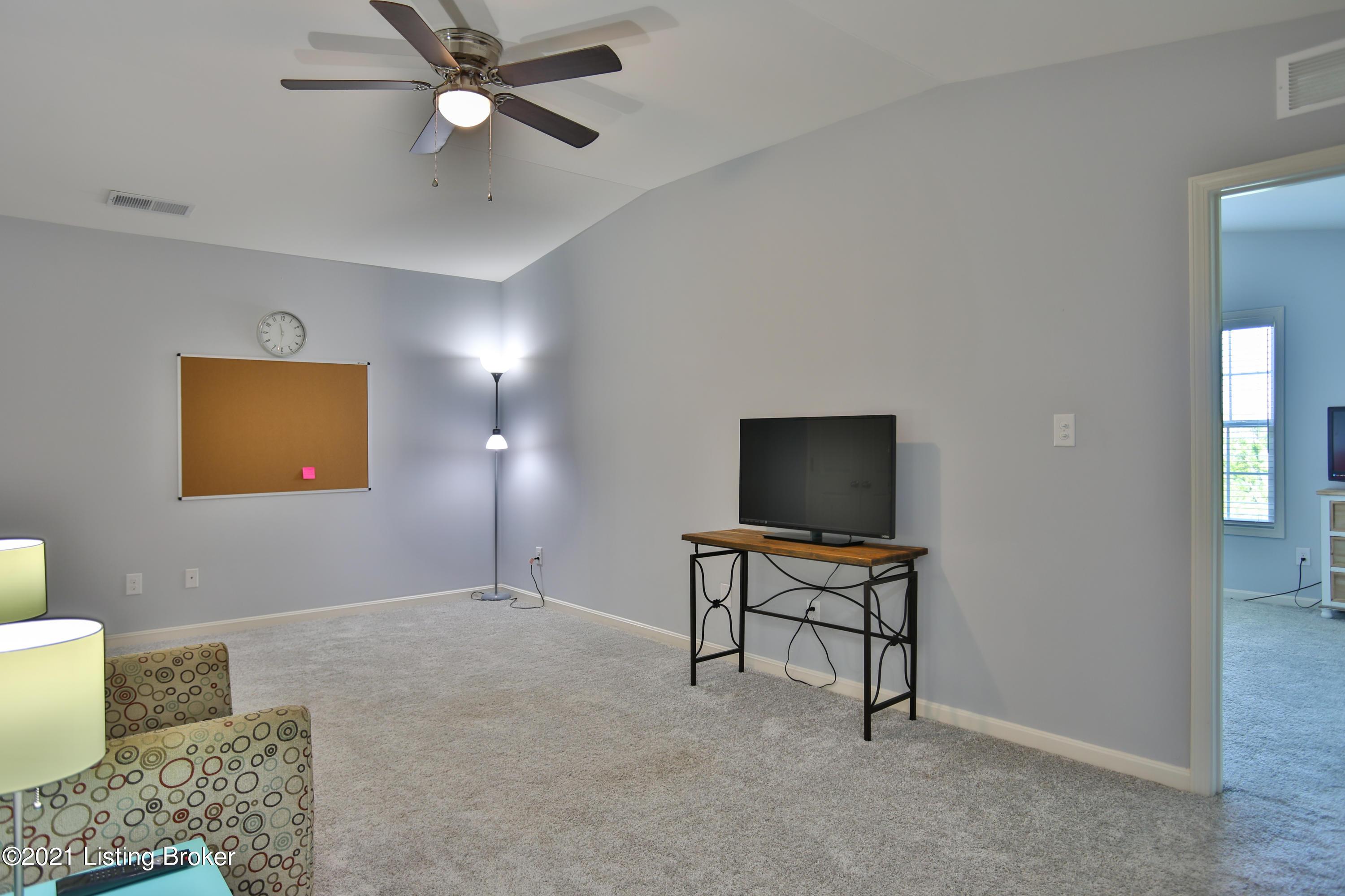 Park Lake Dr, Louisville, KY 40229 #1