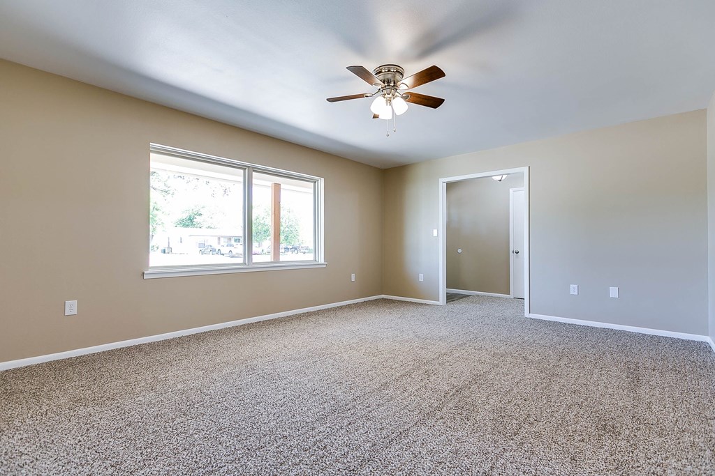 Riverside Ave, San Angelo, TX 76905 #1