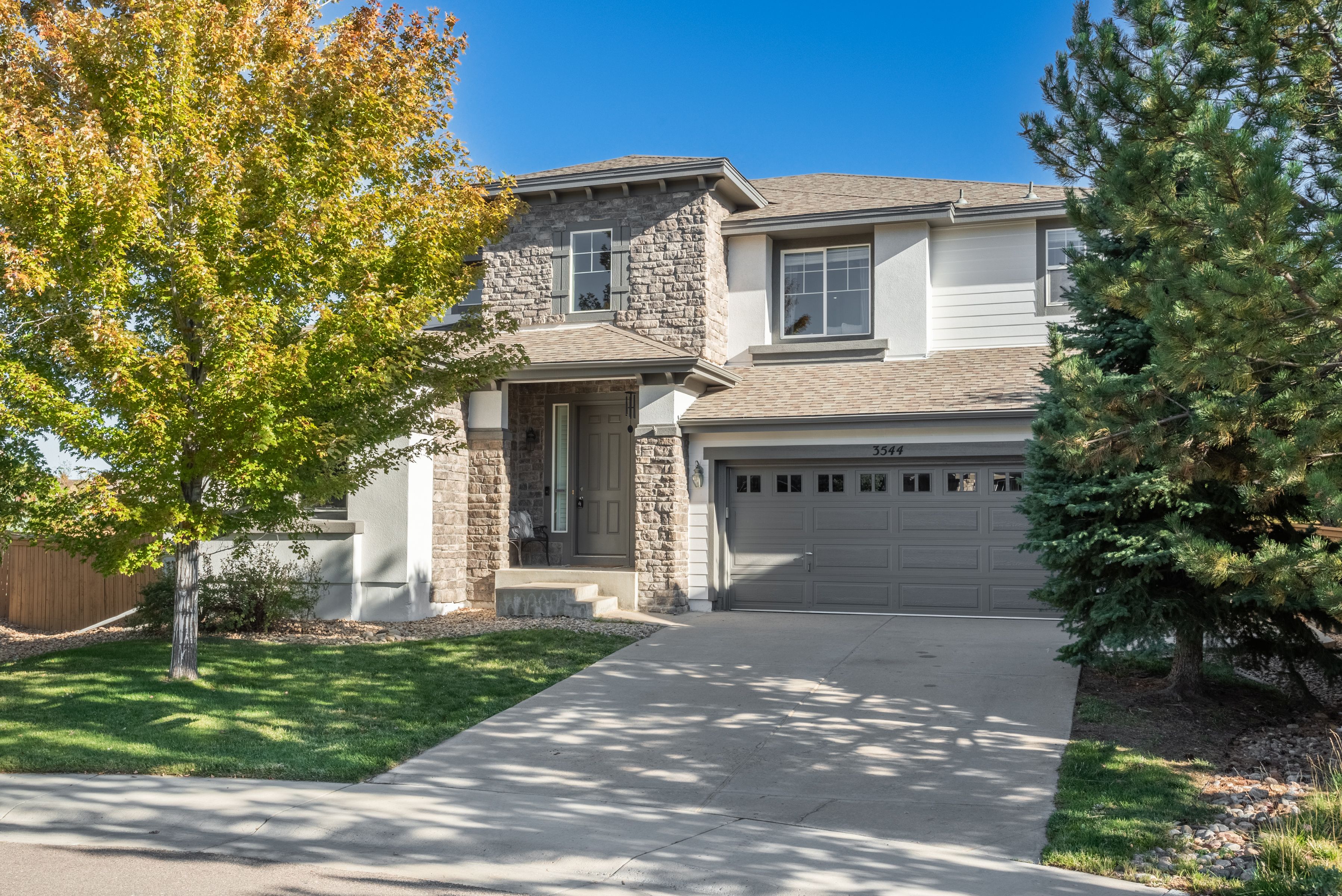 Meticulously Maintained Home in Highlands Ranch in Firelight Neighborhood