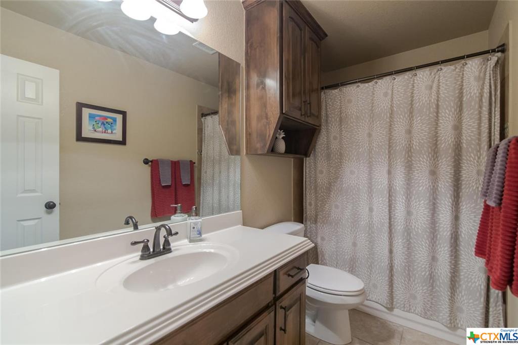 Ten Bits Dr, Belton, TX 76513