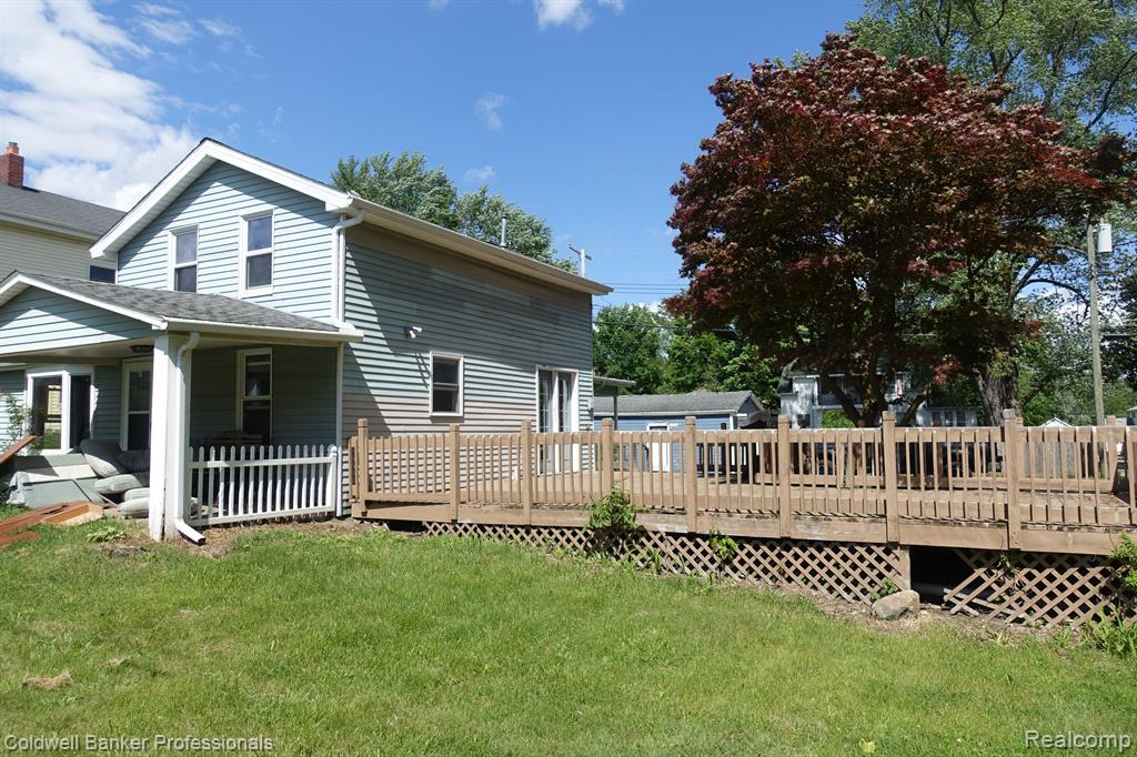 Main St, Almont, MI 48003 #1