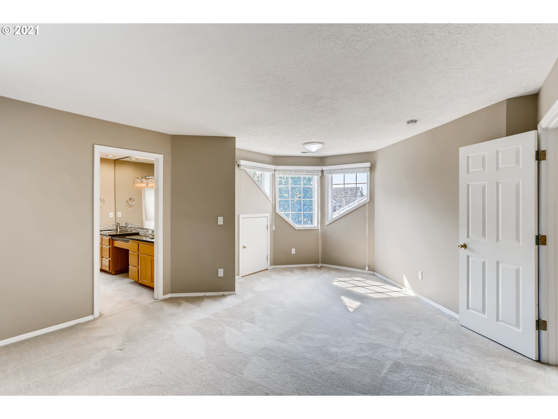 Elise Ct, Portland, OR 97224