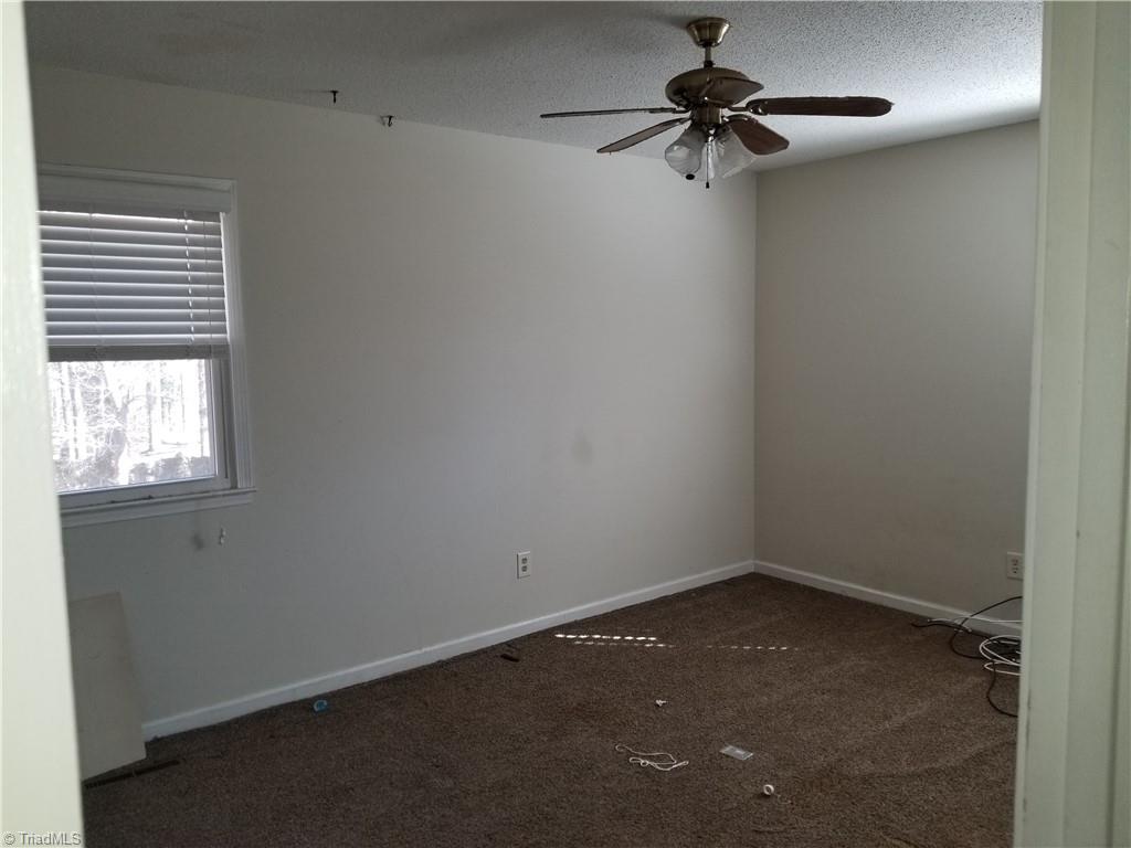 Shellhabour Blvd, Rural Hall, NC 27045